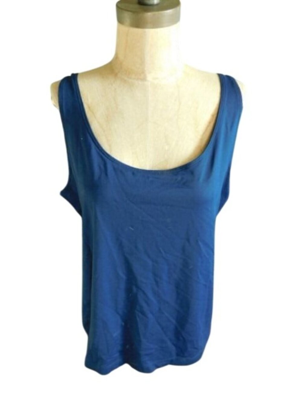 Chico's Size L Large (2) Stretchy Navy Blue Sccop Neck Tank Style Top